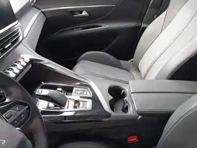 Verschrottungsfahrzeug peugeot 3008 hybrid 225 allure pack des jahres 2021 angetrieben 5g06