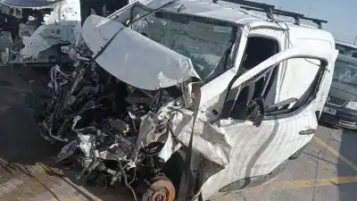 Veículo de Sucata peugeot partner grip l1 do ano 2020 alimentado yh01