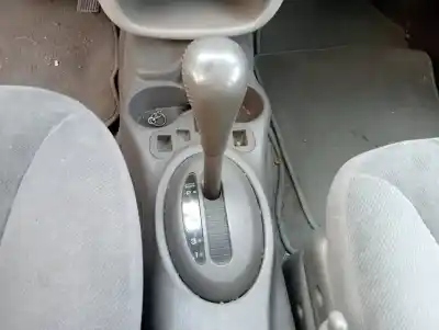 Scrapping Vehicle chrysler pt cruiser (pt) 2.0 classic of the year 2000 powered 2.0l-9