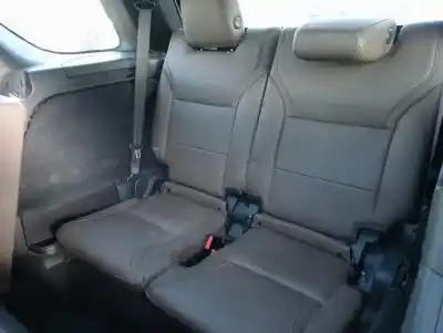 Veículo de Sucata land rover discovery 5 td4 hse do ano 2017 alimentado 