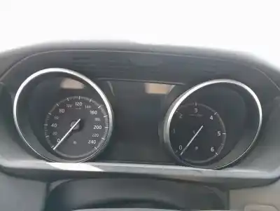 Veículo de Sucata land rover discovery 5 td4 hse do ano 2017 alimentado 