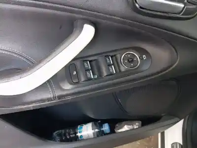 Scrapping Vehicle ford s-max (ca1) titanium s (03.2010->) of the year 2012 powered txwa