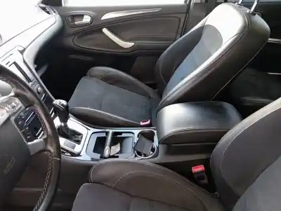 Scrapping Vehicle ford s-max (ca1) titanium s (03.2010->) of the year 2012 powered txwa