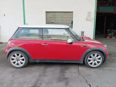 Veículo de Sucata mini mini (r50,r53) cooper do ano 2004 alimentado w10b16a