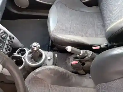 Veículo de Sucata mini mini (r50,r53) cooper do ano 2004 alimentado w10b16a