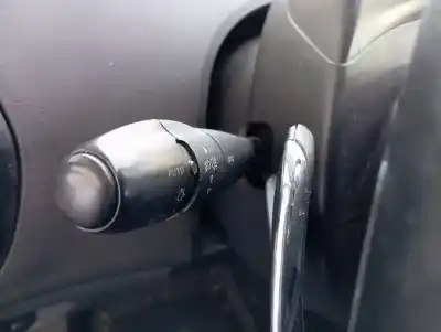 Veículo de Sucata citroen c4 picasso sx do ano 2007 alimentado 9hz