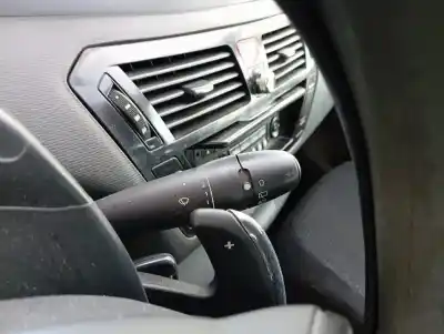 Veículo de Sucata citroen c4 picasso sx do ano 2007 alimentado 9hz