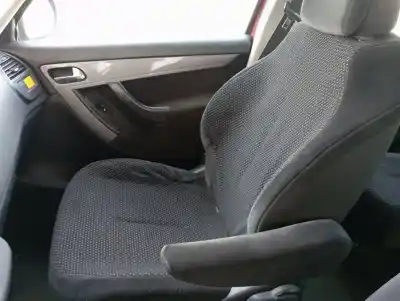 Veículo de Sucata citroen c4 picasso sx do ano 2007 alimentado 9hz