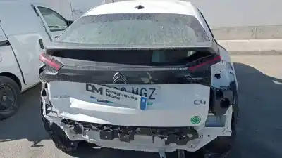 Vehicul casat citroen c4 berlina live pack al anului 2023 alimentat hn05