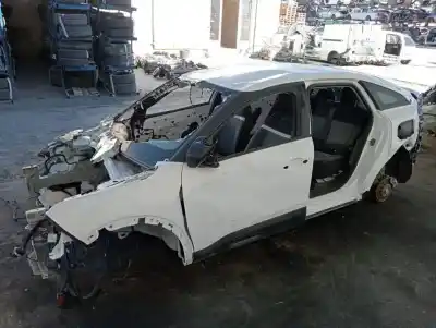 Vehicul casat citroen c4 berlina live pack al anului 2023 alimentat hn05