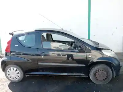 Sloopvoertuig peugeot 107 trendy van het jaar 2007 aangedreven 1kr