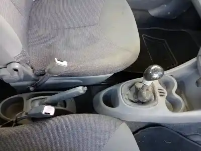 Sloopvoertuig peugeot 107 trendy van het jaar 2007 aangedreven 1kr