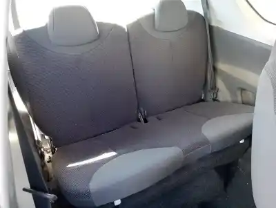 Sloopvoertuig peugeot 107 trendy van het jaar 2007 aangedreven 1kr