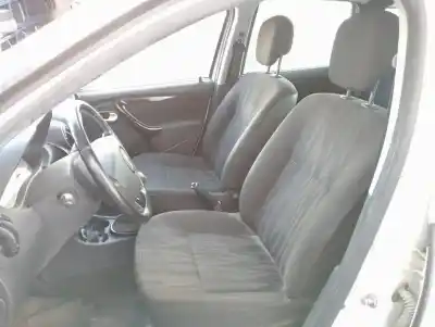 Veicolo di demolizione dacia duster ambiance 4x2 dell'anno 2010 alimentato k9k898