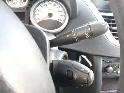 Veículo de Sucata peugeot 207 premium do ano 2007 alimentado 9hx(dv6ated4)