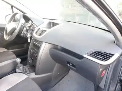 Veículo de Sucata peugeot 207 premium do ano 2007 alimentado 9hx(dv6ated4)