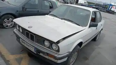 Veicolo di demolizione bmw serie 3 berlina (e30) 318i dell'anno 1987 alimentato 