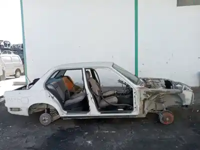 Veicolo di demolizione bmw serie 3 berlina (e30) 318i dell'anno 1987 alimentato 