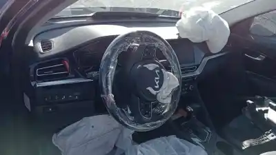 Veículo de Sucata kia niro edition 7 do ano 2022 alimentado g4le