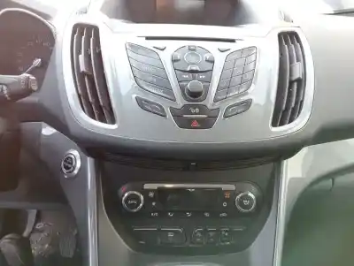 Veicolo di demolizione ford c-max edition dell'anno 2013 alimentato m1da