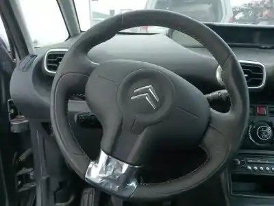 Scrapping Vehicle citroen c3 picasso sx of the year 2010 powered 9hx