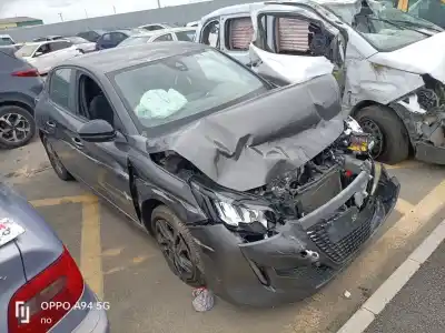 Scrapping Vehicle PEUGEOT 208  of the year 2022 powered 