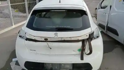 Veículo de Sucata peugeot 208 (p2) active do ano 2022 alimentado yh01