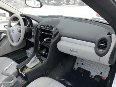 Scrapping Vehicle mercedes-benz clase slk (w171) roadster 350 (171.456) of the year 2004 powered m272963