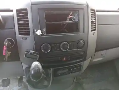 Veículo de Sucata mercedes-benz sprinterii caja cerrada (desde 01.06) 318/319 cdi (906.631/633/635/637) do ano 2006 alimentado 