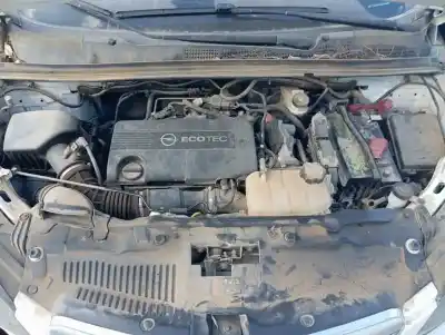 Véhicule à la ferraille opel mokka selective de l'année 2015 alimenté a17dts