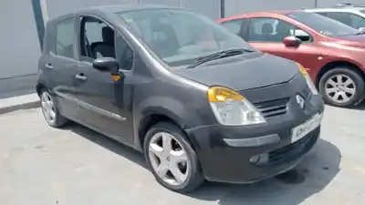 Verschrottungsfahrzeug RENAULT MODUS I  des Jahres 2004 angetrieben K9K750