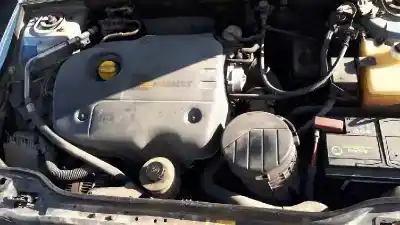 Здавання транспортного засобу renault laguna (b56) f9q f7 року 1999 потужний f9q f7