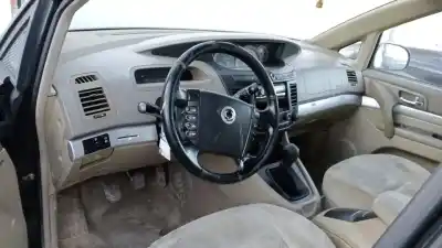 Здавання транспортного засобу ssangyong rodius d27dt року 2007 потужний d27dt