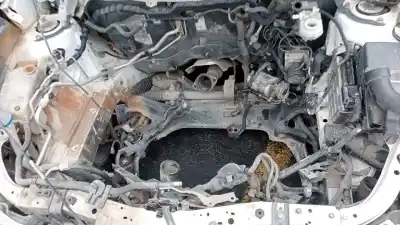 Здавання транспортного засобу toyota verso (aur2/zgr2) 2ad року 2015 потужний 2ad