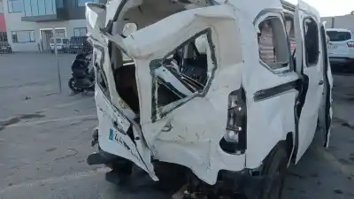Здавання транспортного засобу opel combo cargo (e) yh01 року 2021 потужний yh01