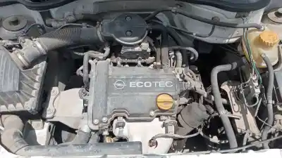 Здавання транспортного засобу opel corsa c (x01) 1.0 (f08, f68) року 2002 потужний z10xe