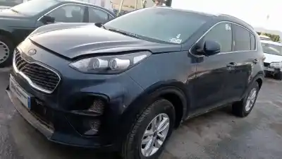Veicolo di demolizione KIA SPORTAGE (QL)  dell'anno 2020 alimentato G4FD