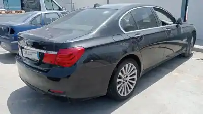 Veicolo di demolizione BMW SERIE 7 (F01/F02)  dell'anno 2011 alimentato N57D30A