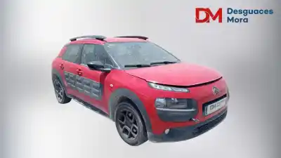 Veicolo di demolizione CITROEN C4 CACTUS  dell'anno 2014 alimentato HM01