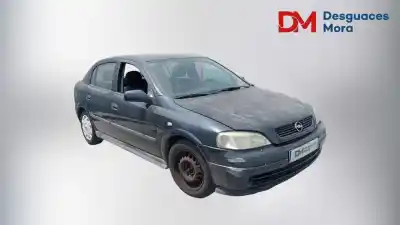 Veicolo di demolizione OPEL ASTRA G BERLINA  dell'anno 2002 alimentato 