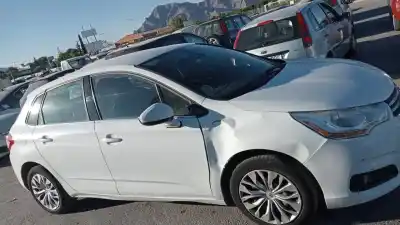 Veículo de Sucata CITROEN C4 BERLINA  do ano 2013 alimentado 9H06