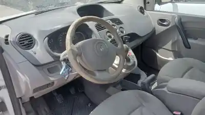 Scrapping Vehicle renault kangoo ii (f/kw0) k9k e8 of the year 2008 powered k9k b8