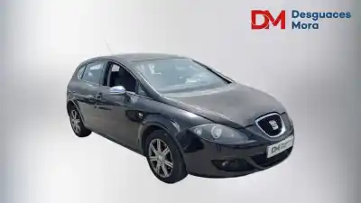 Scrapping Vehicle SEAT LEON (1P1) 2.0 TDI 16V of the year 2007 powered BKD
