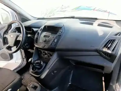 Здавання транспортного засобу ford transit connect (chc) xuga року 2017 потужний xuga