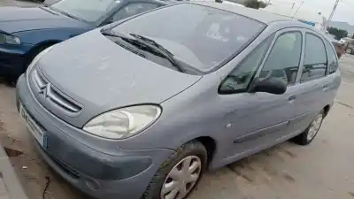 Verschrottungsfahrzeug CITROEN XSARA PICASSO  des Jahres 2001 angetrieben 