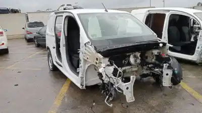 Verschrottungsfahrzeug CITROEN BERLINGO FURGÓN  des Jahres 2024 angetrieben YH01