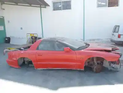 Sloopvoertuig pontiac trans am  van het jaar 1995 aangedreven g-lt1