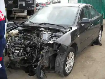 Hurda Aracı mazda 3  yılın 2006 güçlü y6