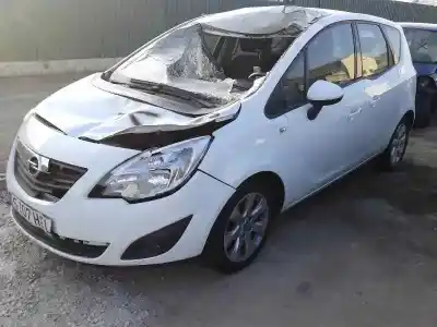 Veículo de Sucata opel meriva b 1.7 16v cdti do ano 2011 alimentado a17dts