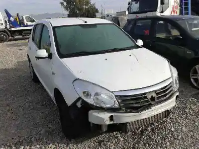 Veicolo di demolizione dacia sandero 1.5 dci dell'anno 2010 alimentato k9k 87